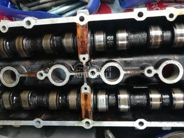 Motor 1.4 delovi za Volkswagen Golf 4