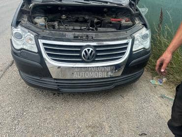 Farovi Ksenoni za Volkswagen Touran od 2007. do 2010. god.