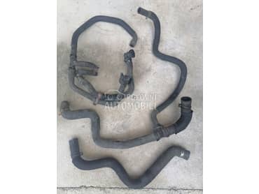 Creva raslahladne tecnosti 1.5 za Renault Laguna od 2008. do 2015. god.