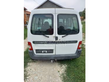 Zadnja vrata, brava,motorić za Peugeot Partner, Ranch