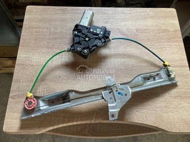 podizac prednji desni za Opel Corsa D