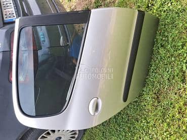 zadnja desna vrata siva za Peugeot 206
