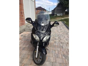 Piaggio X9 evolution