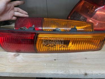 Stop svetlo levo i desno za Suzuki Ignis od 2003. do 2008. god.