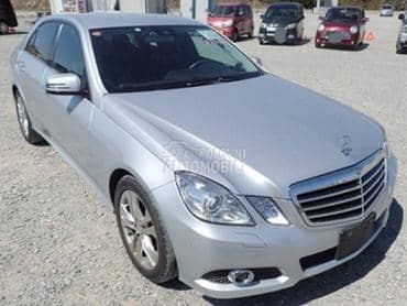 Mercedes Benz E Klasa W212 -  kompletan auto u delovima
