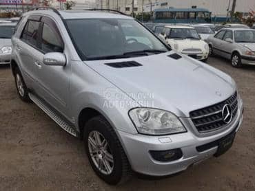Mercedes Benz ML Klasa W164 -  kompletan auto u delovima