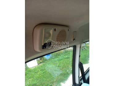 Zvucnici u gepeku za Citroen Berlingo