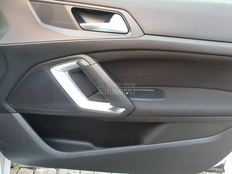 Peugeot 308 1.6 eHDI ALLURE