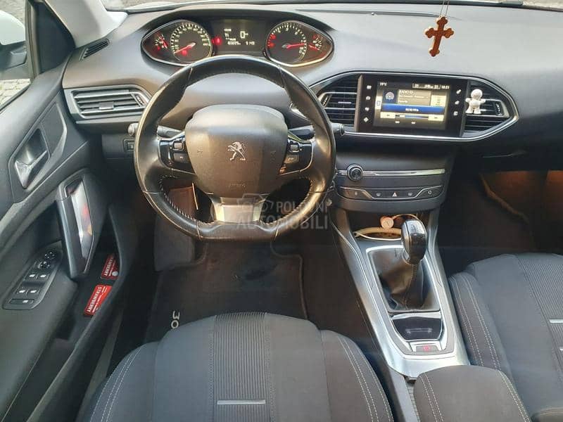 Peugeot 308 1.6 eHDI ALLURE