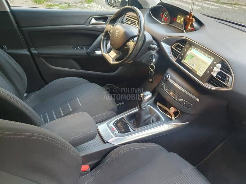 Peugeot 308 1.6 eHDI ALLURE