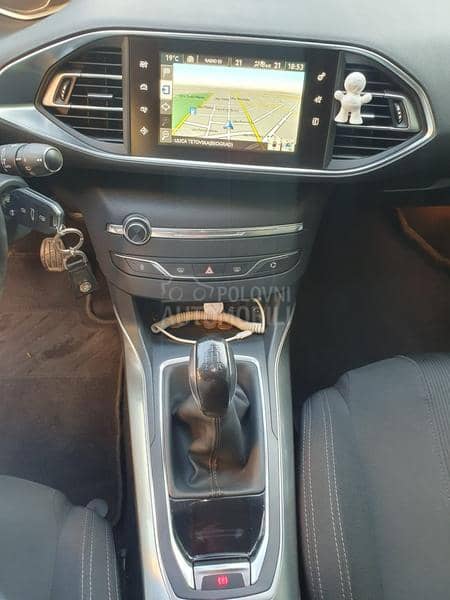 Peugeot 308 1.6 eHDI ALLURE