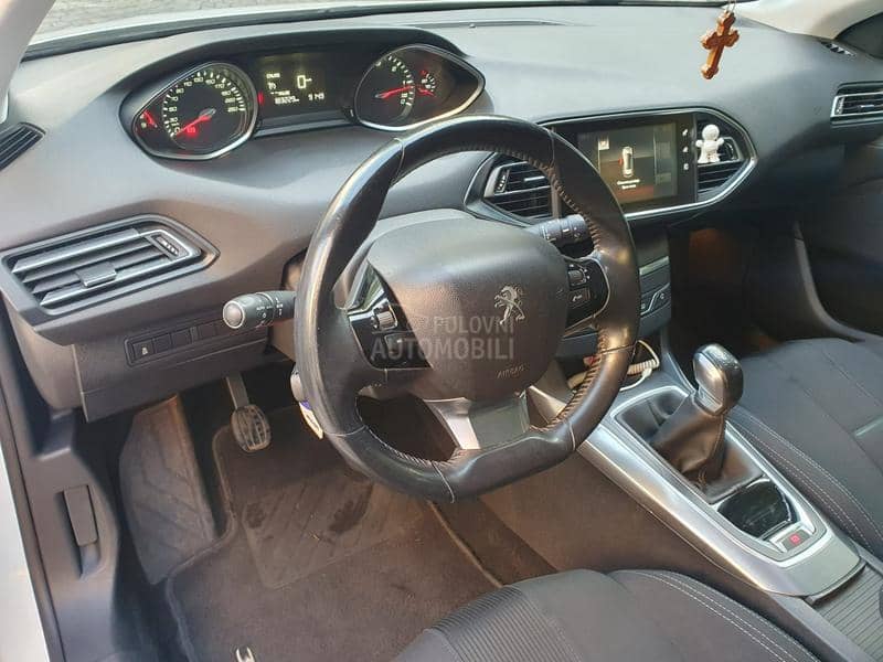 Peugeot 308 1.6 eHDI ALLURE