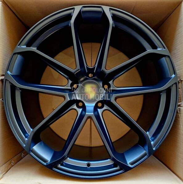 Aluminijumske felne porsche replica 22" 5 x 130