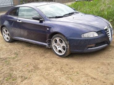 DESNO KRILO za Alfa Romeo GT