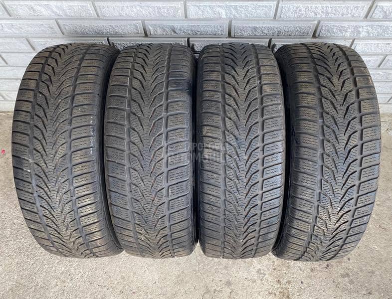 Ostalo 215/60 R16 Zimska