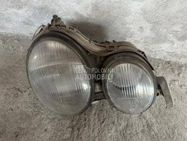 Desni far za E W210 za Mercedes Benz E Klasa