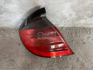 Leva lampa za C W203 za Mercedes Benz C Klasa