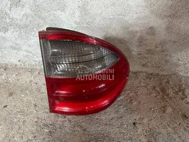 Desna lampa za E W210 za Mercedes Benz E Klasa