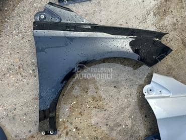 Desno krilo za B klasu W246 za Mercedes Benz B Klasa