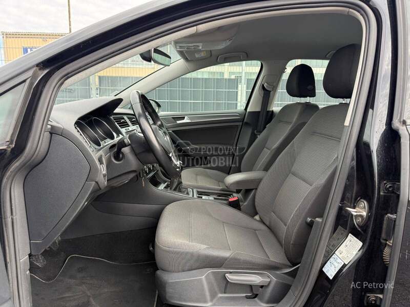 Volkswagen Golf 7 1.6 TDI COMFORTLINE