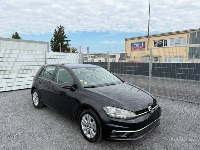 Volkswagen Golf 7 1.6 TDI COMFORTLINE