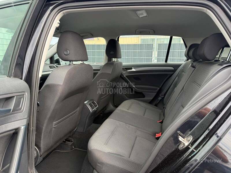Volkswagen Golf 7 1.6 TDI COMFORTLINE