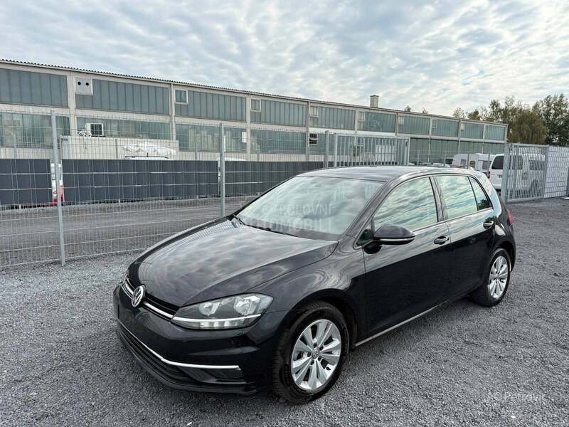 Volkswagen Golf 7 1.6 TDI COMFORTLINE