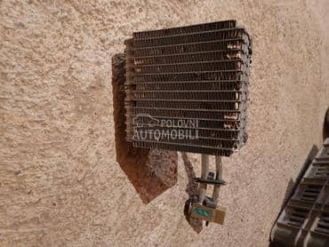 Mali hladnjak za Renault Clio od 2000. do 2007. god.