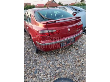 Renault Laguna -  kompletan auto u delovima