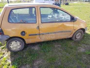 Renault Twingo -  kompletan auto u delovima
