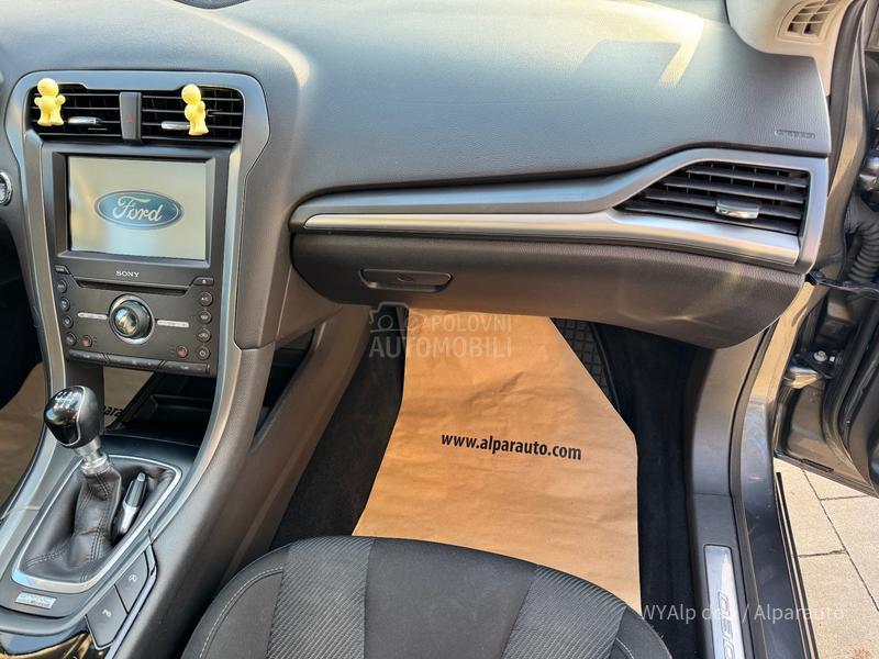 Ford Mondeo 2.0 tdci TITANIUM