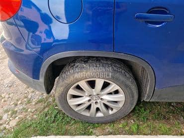 Lajsna ruba leva/desna za Volkswagen Tiguan