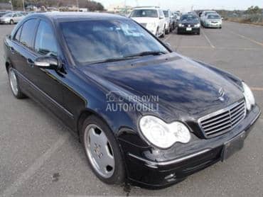 Mercedes Benz C 180 -  kompletan auto u delovima