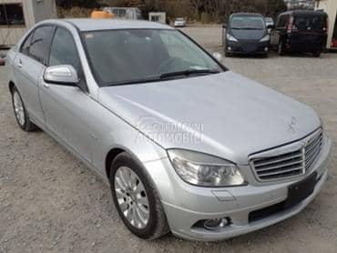 Mercedes Benz C 200 CDI W204 -  kompletan auto u delovima
