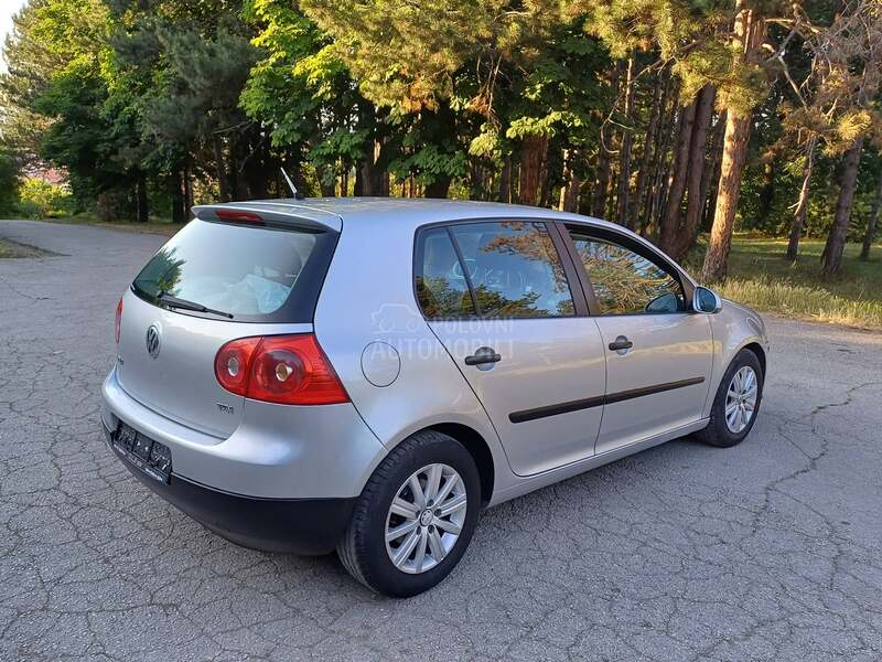 Volkswagen Golf 5 1.9 tdi