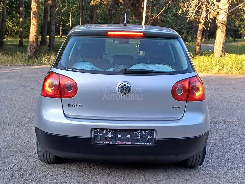 Volkswagen Golf 5 1.9 tdi