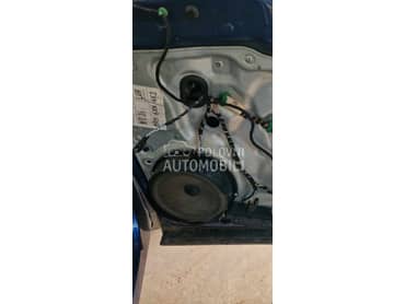 Fabricki zvucnici za Volkswagen Tiguan