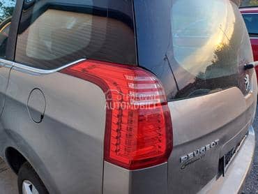 STOP SVETLA za Peugeot 5008 od 2009. do 2014. god.