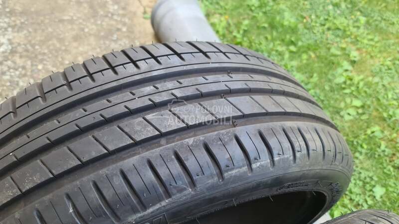 Michelin 215/45 R18 Letnja