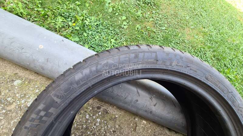 Michelin 215/45 R18 Letnja