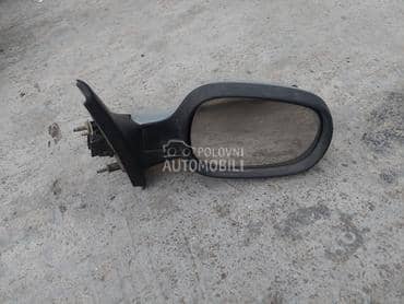 desni retrovizor megane 1 za Renault Megane