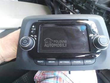multimedija za Fiat 500L