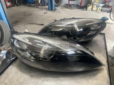 farovi ksenon za Volvo V40 od 2013. do 2017. god.