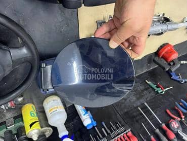 poklopac rezervoara za BMW Serija 1 od 2004. do 2011. god.