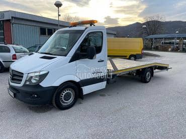 Mercedes Benz sprinter 319
