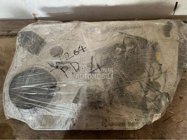 Prednji desni podizac W204 za Mercedes Benz C Klasa