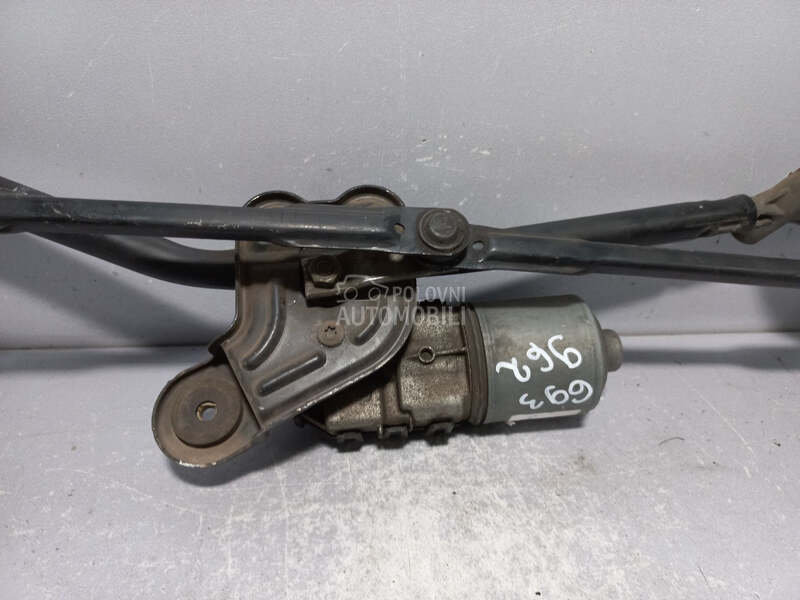 MOTORIC PREDNJEG BRISACA