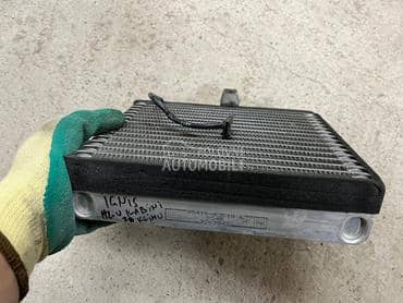 Mali hladnjak u kabini za Subaru Justy od 2003. do 2006. god.