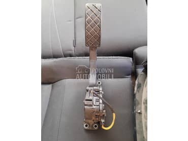 Papucica gasa za Seat Ibiza od 2004. do 2015. god.