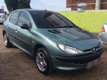 Peugeot 206 -  kompletan auto u delovima